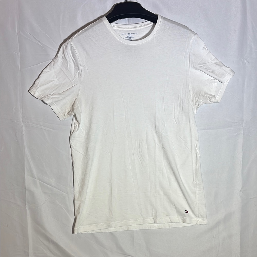 Tommy Hilfiger Men's White T-Shirt Size Large